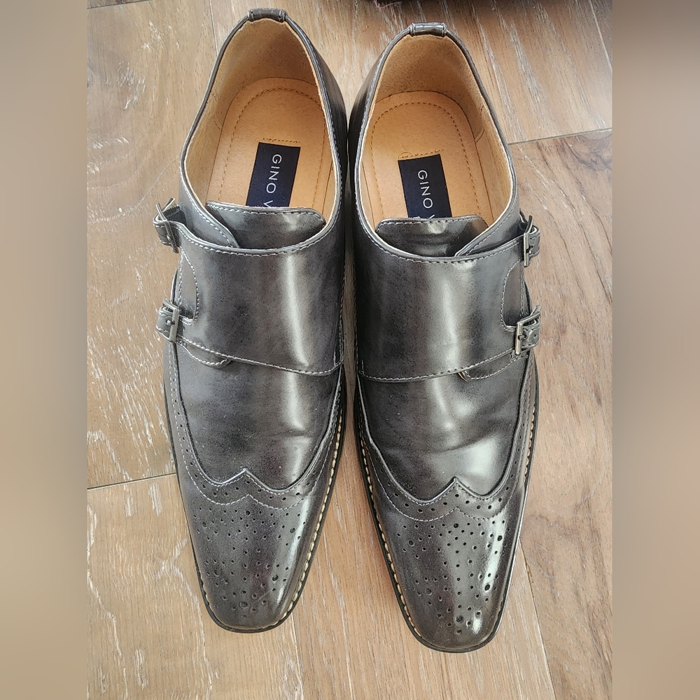 Mens size 7 1/2 dark grey double monk dress shoes. Excellent condition.